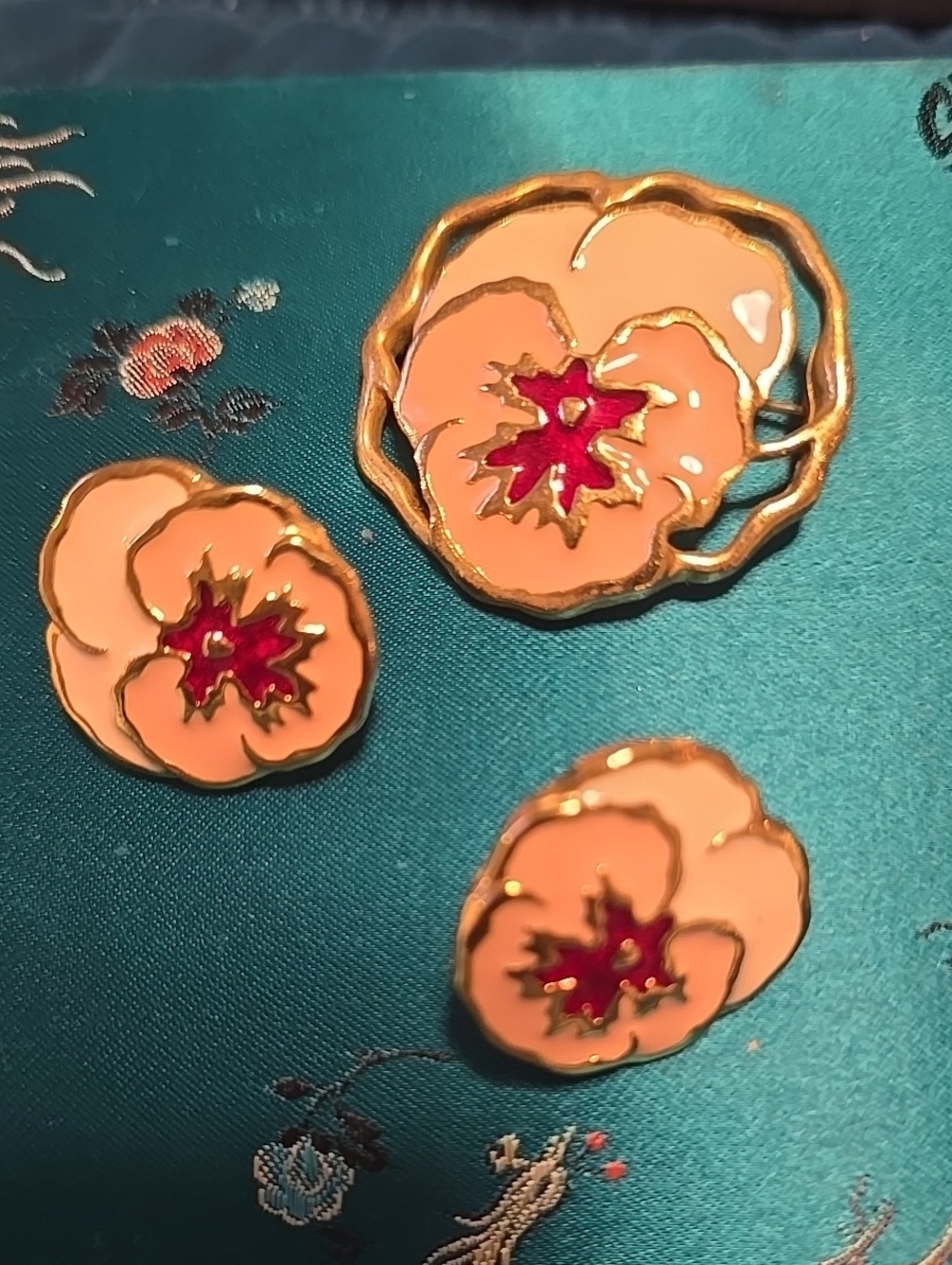 Vintage Peach and Red Enamel Pansy Brooch with Matching Earrings